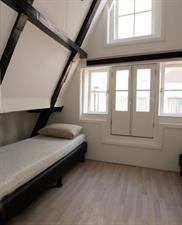 Kamer te huur 1500 euro Nieuwezijds Voorburgwal, Amsterdam