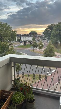 Zimmer bei Koningsplein flat In Maastricht