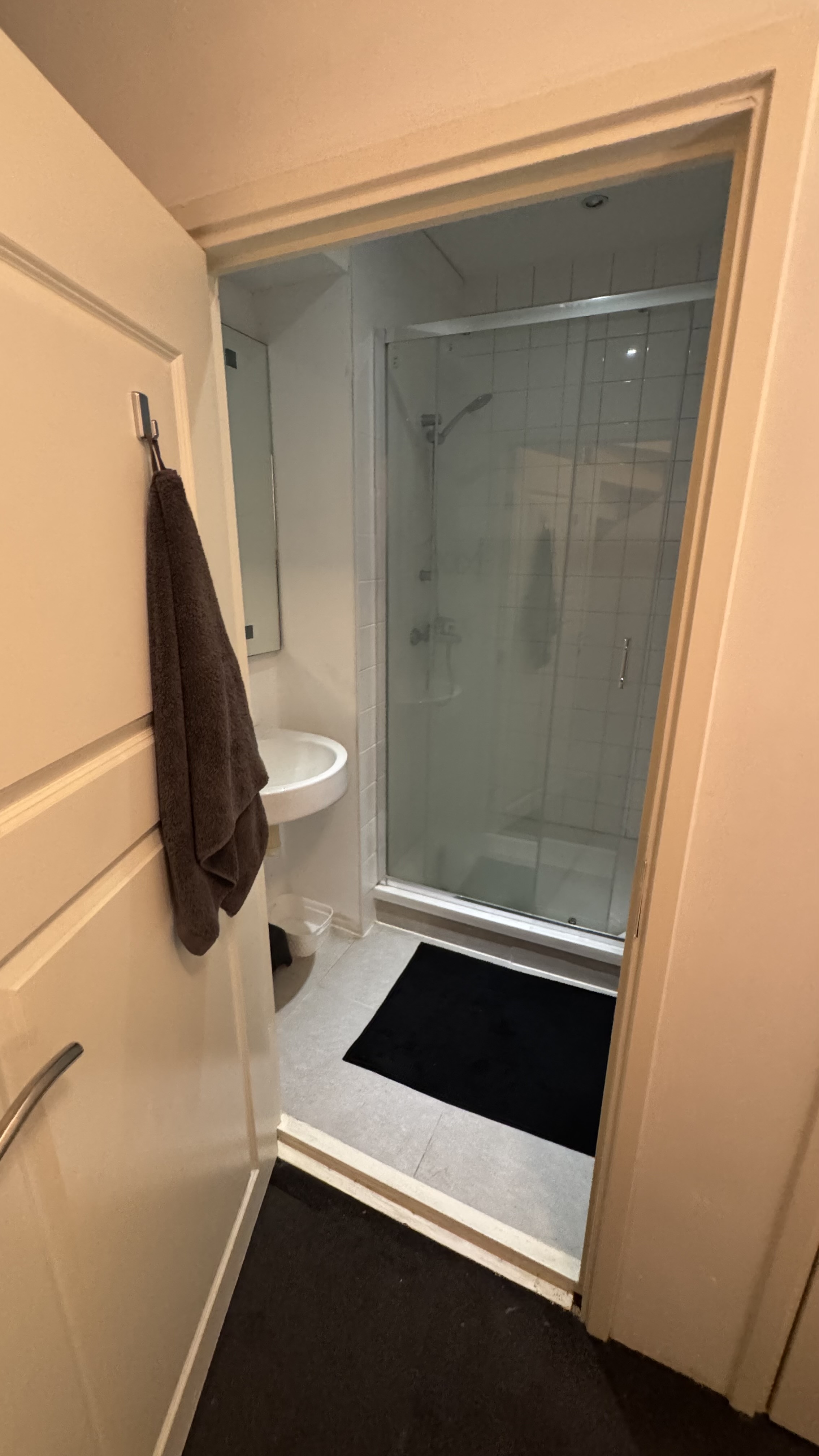 Kamer aan Magdalena Moonsstraat, Leiden 8
