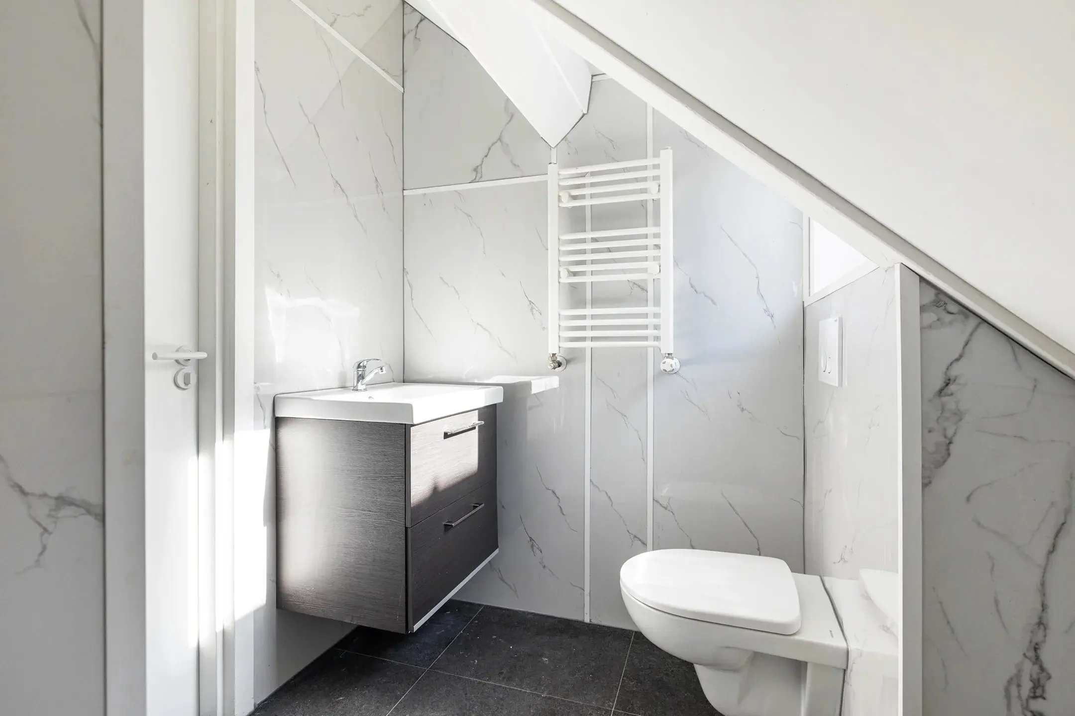 Kamer te huur in Rotterdam – Diergaardesingel – foto 2