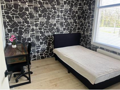 Room for rent 800 euro van Vredenburchweg, Rijswijk