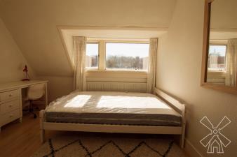 Room for rent 850 euro Roelofsstraat, Den Haag