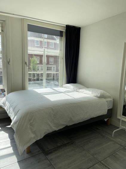 Studio for rent 1210 euro Nieuwezijds Voorburgwal, Amsterdam