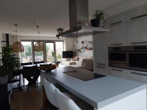 Appartement te huur 2000 euro Vlierhoeve, Nieuwegein