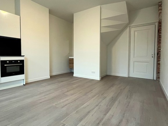 Kamer te huur in Enschede – Soendastraat – foto 2
