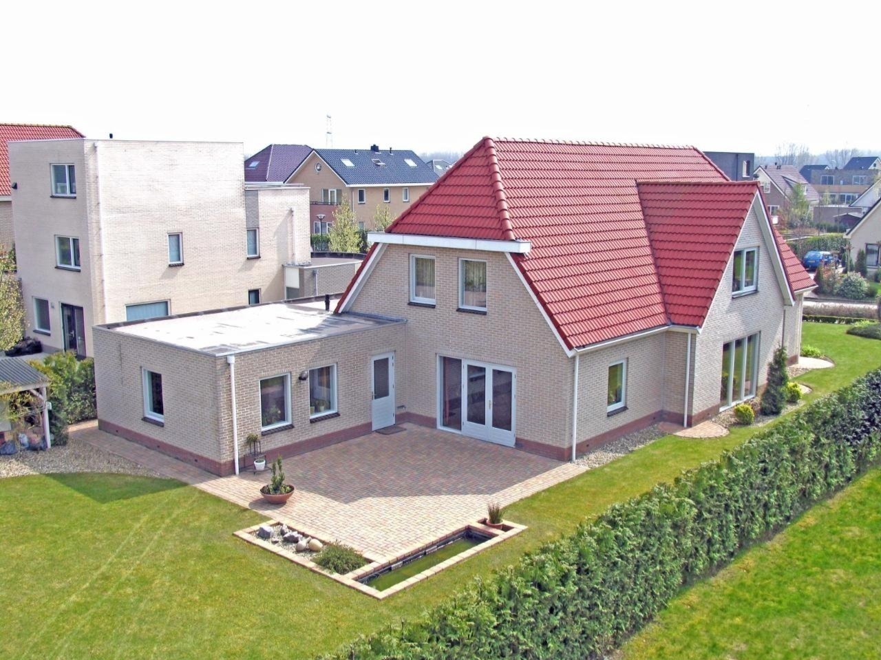 free-sector-houses for rent on Menkemaborg