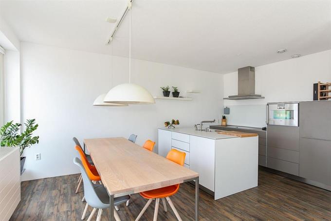 Zimmer bei Maashavenstraat In Rotterdam