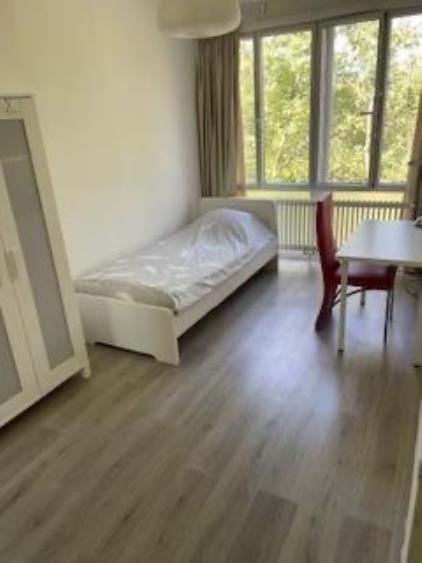 Kamer te huur 690 euro Bovenover, Amsterdam