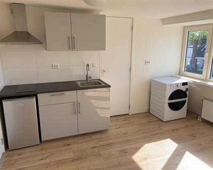 Studio te huur 975 euro Generaal Cronjestraat, Haarlem