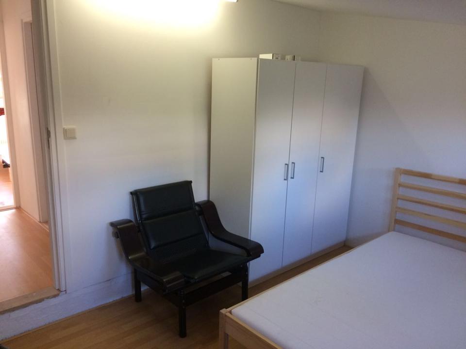 Kamer aan Leenhofstraat, Amsterdam 5