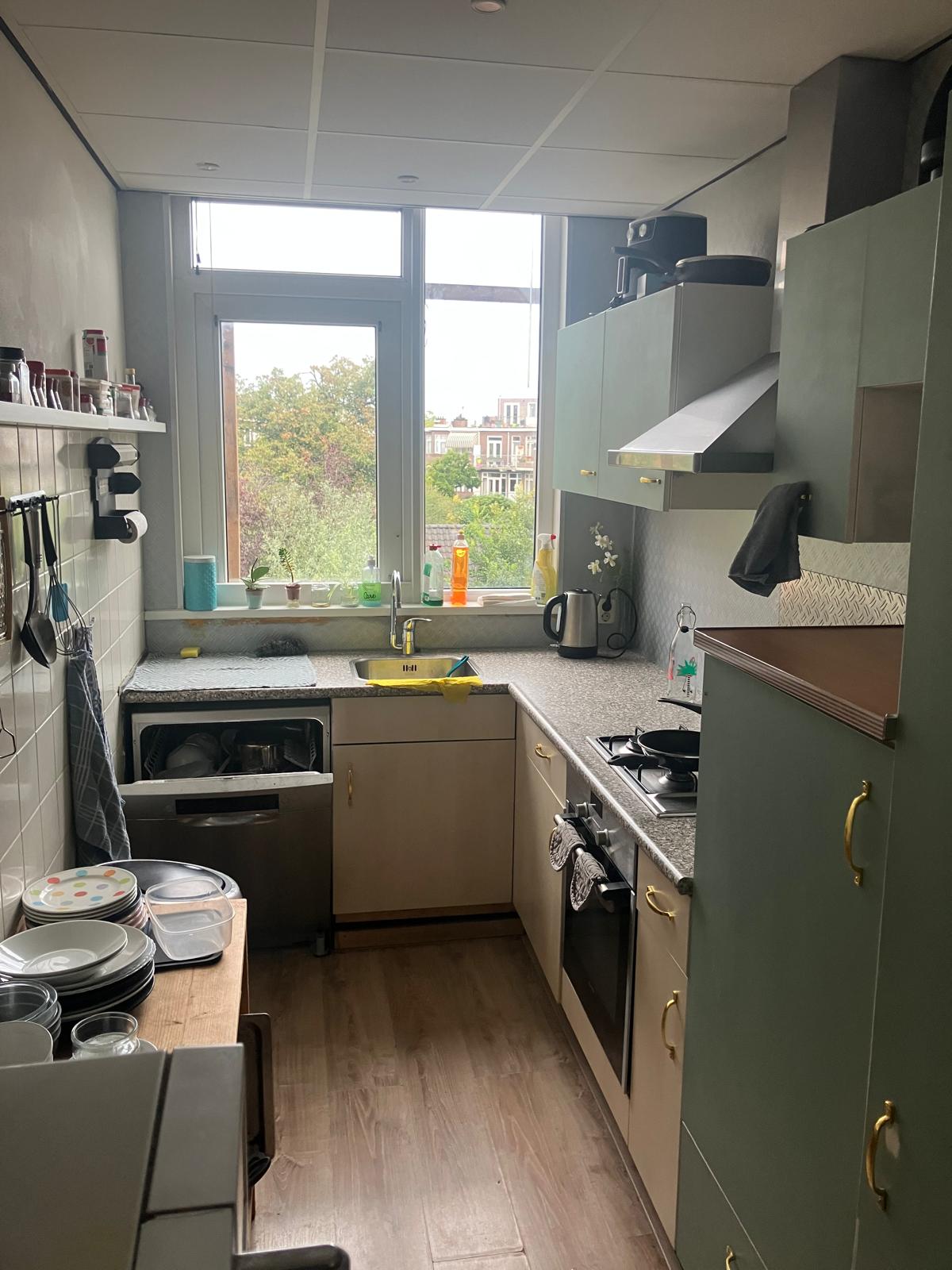 Kamer aan Dierenselaan, Den Haag 6