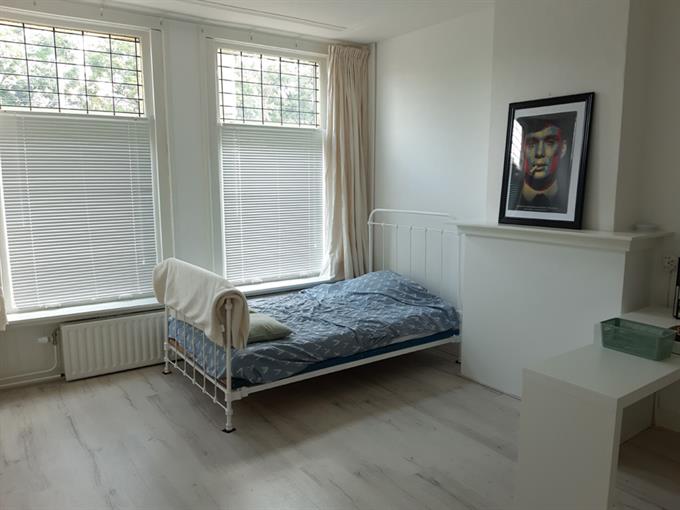 Zimmer bei Oostzeedijk In Rotterdam