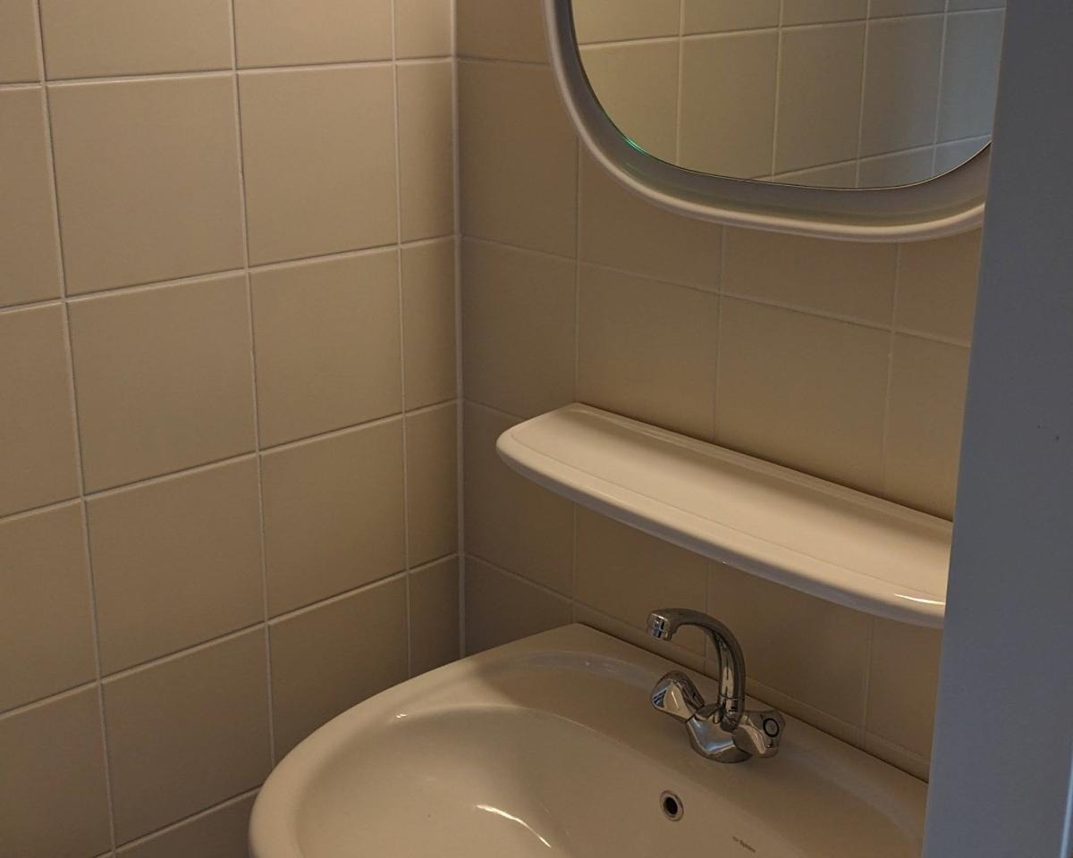 Kamer aan Omval, Amsterdam 6