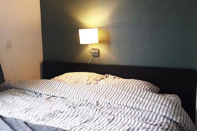 Zimmer bei Nachtwachtlaan In Amsterdam