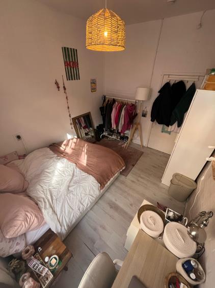 Room for rent 450 euro Papengracht, Leiden