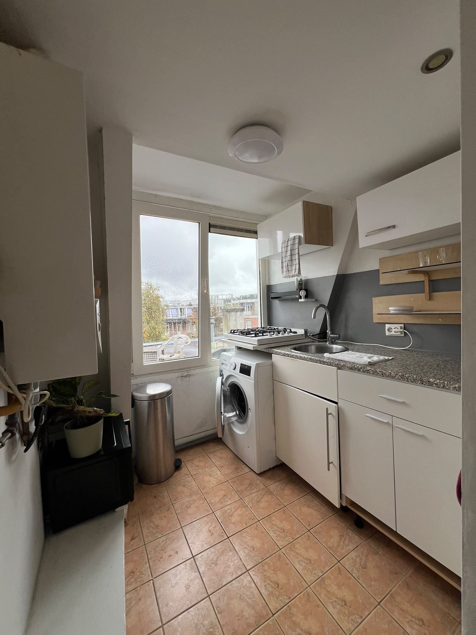 Kamer te huur in Amsterdam – Da Costastraat – foto 2