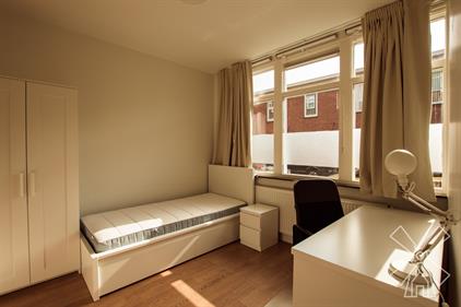 Apartment for rent 2300 euro Spakenburgsestraat, Den Haag