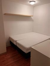 Room for rent 1300 euro Van Oldenbarneveldtstraat, Amsterdam