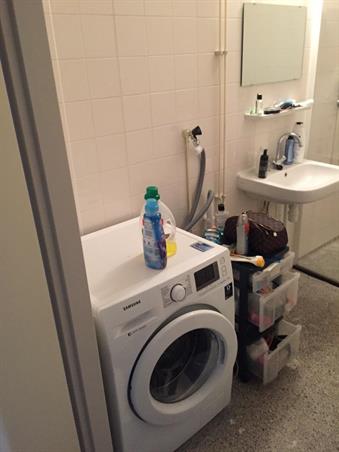 Zimmer bei Albert Camuslaan In Amsterdam