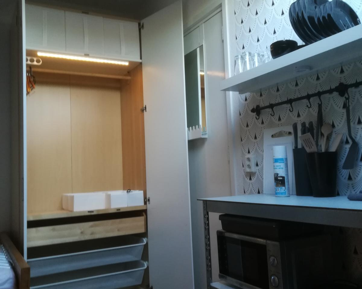 Kamer aan Ampzingstraat, Haarlem 7