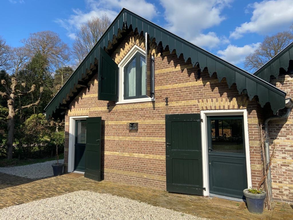 Kamer te huur aan de Rijksweg in Velsen-Zuid