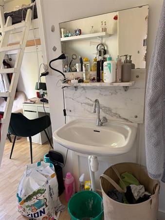Zimmer bei H.W. Mesdagstraat In Groningen