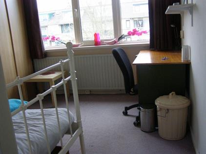 Room for rent 280 euro Dahliastraat, Malden