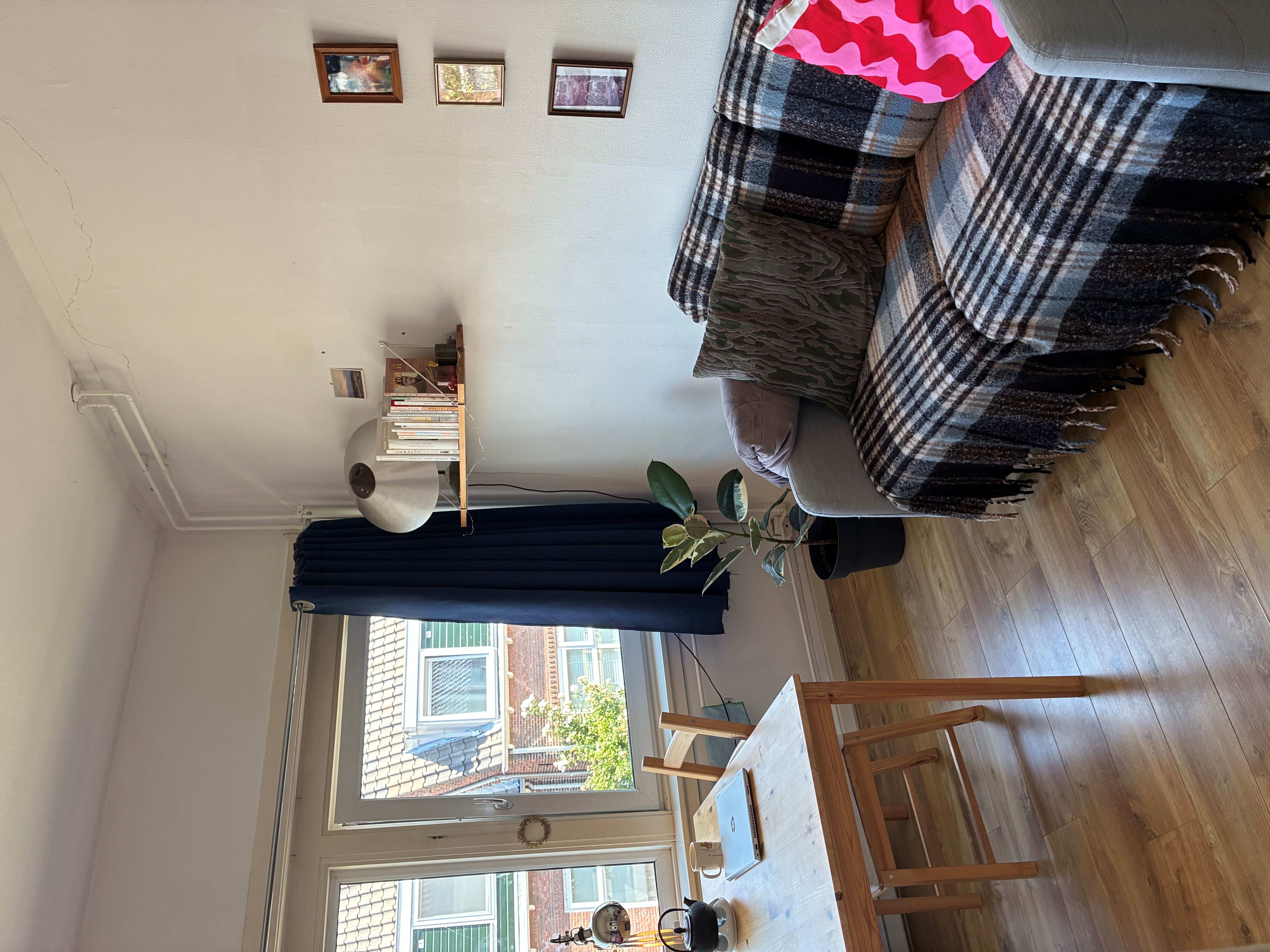 Kamer te huur in Leiden – Evertsenstraat – foto 1