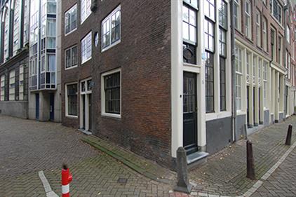 Kamer te huur 950 euro Spinhuissteeg, Amsterdam