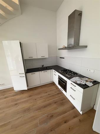 Zimmer bei Nieuwe Binnenweg In Rotterdam