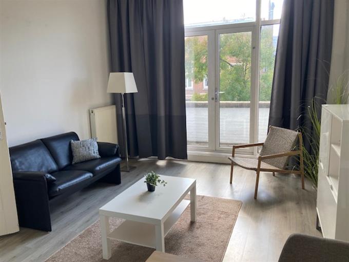 Kamer in Den Haag, Gentsestraat op Kamernet.nl: Compleet ingerichte kamer met slaapkamer.