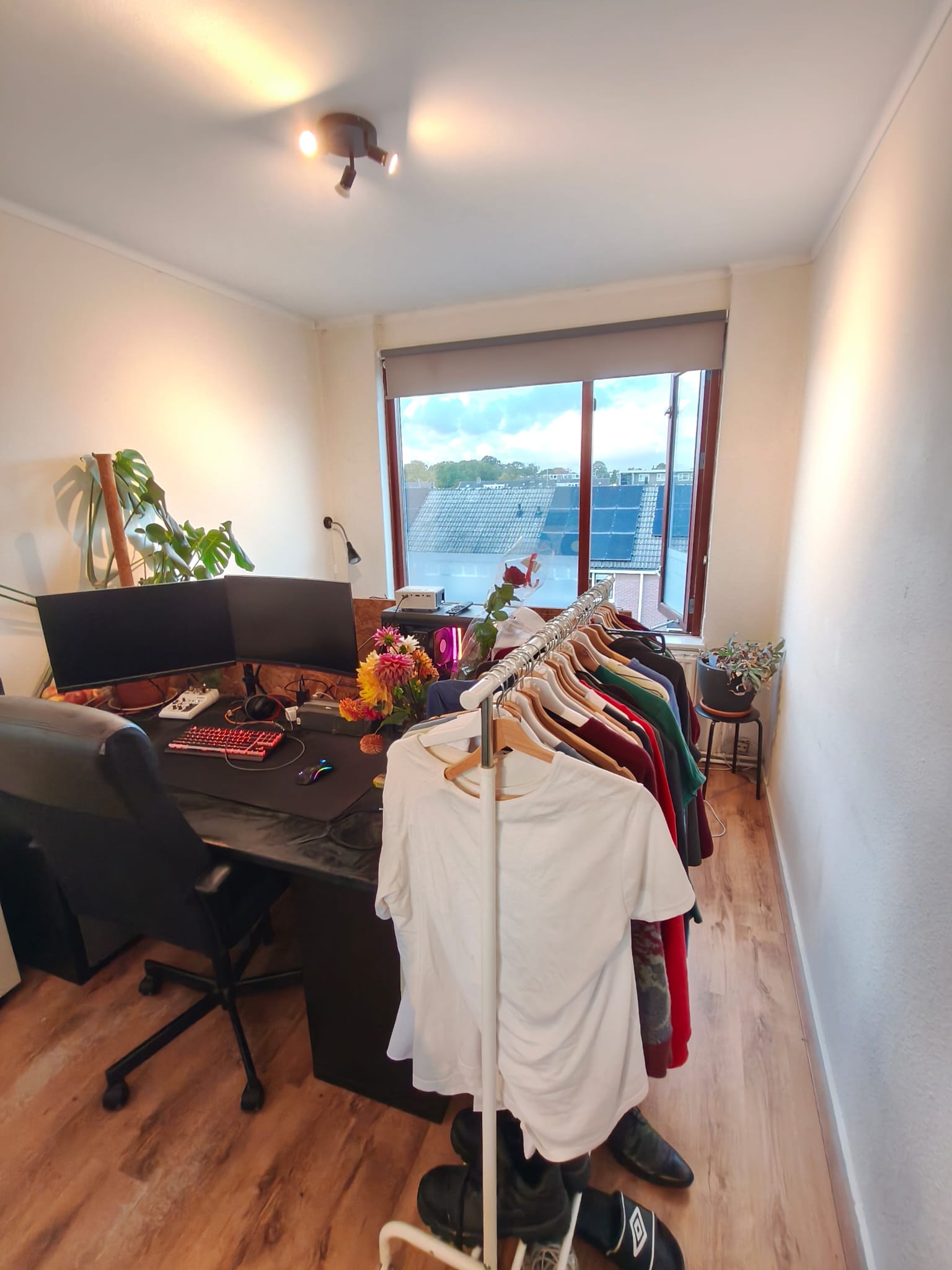 Kamer te huur in Enschede – Jan van Goyenstraat – foto 1