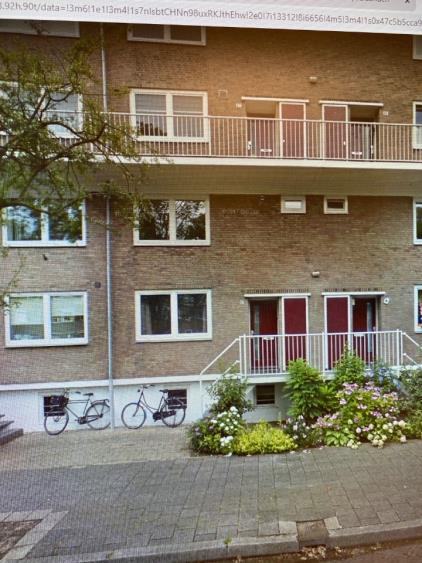 Room for rent 445 euro Van der Lelijstraat, Delft