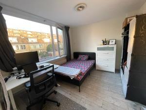 Room for rent 1090 euro Graan voor Visch, Hoofddorp