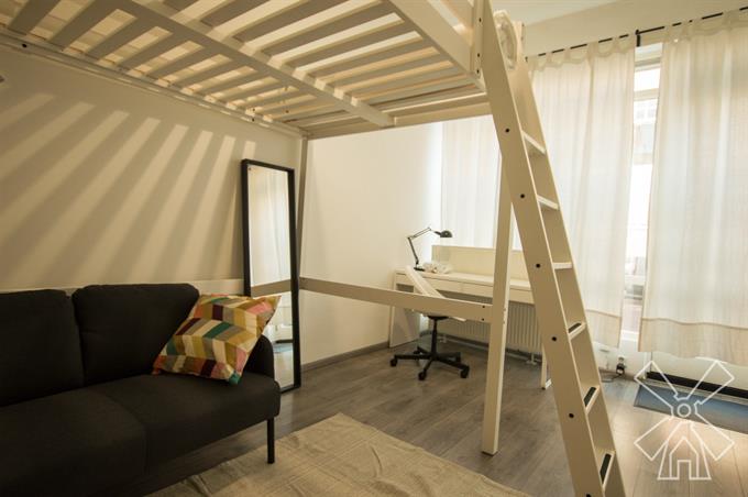 Studio bei Gouwestraat In Den Haag