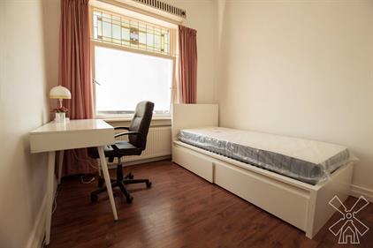 Kamer te huur 725 euro Goeverneurlaan, Den Haag