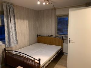 Kamer te huur 1050 euro Lamastraat, Almere