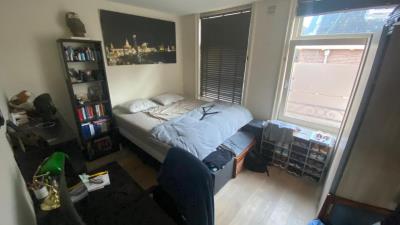 Room for rent 1000 euro Foeliedwarsstraat, Amsterdam