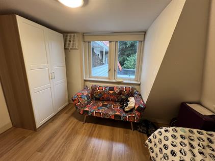 Kamer te huur 800 euro Bennebroekerweg, Rijsenhout