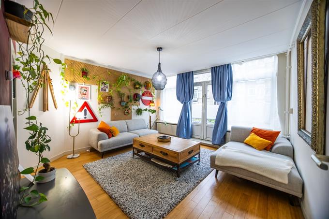Kamer in Amsterdam, Anna van Burenstraat op Kamernet.nl: Gemeubileerd appartement Bos en Lommer, A'dam