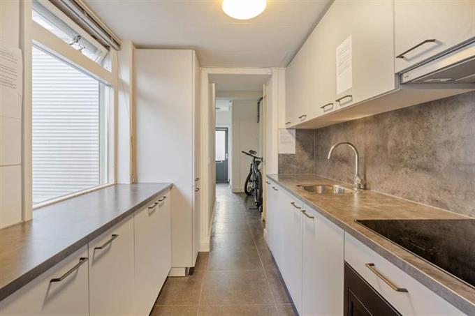 Zimmer bei Tollensstraat In Tilburg