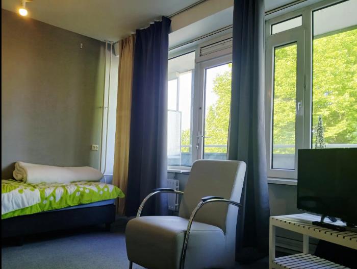 Kamer te huur in Sliedrecht – Rembrandtlaan – foto 1
