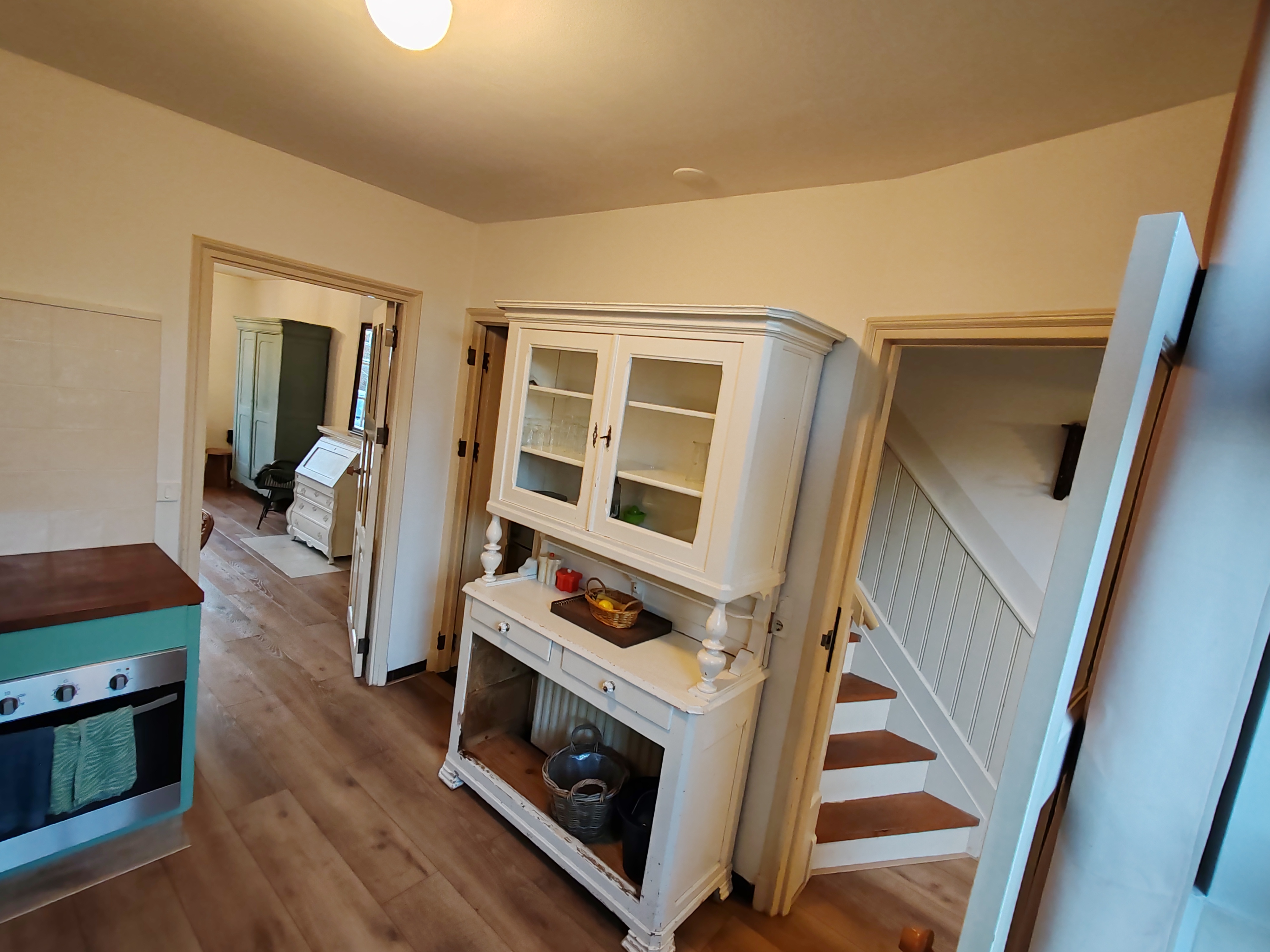 Kamer aan Venneperweg, Nieuw-Vennep 8