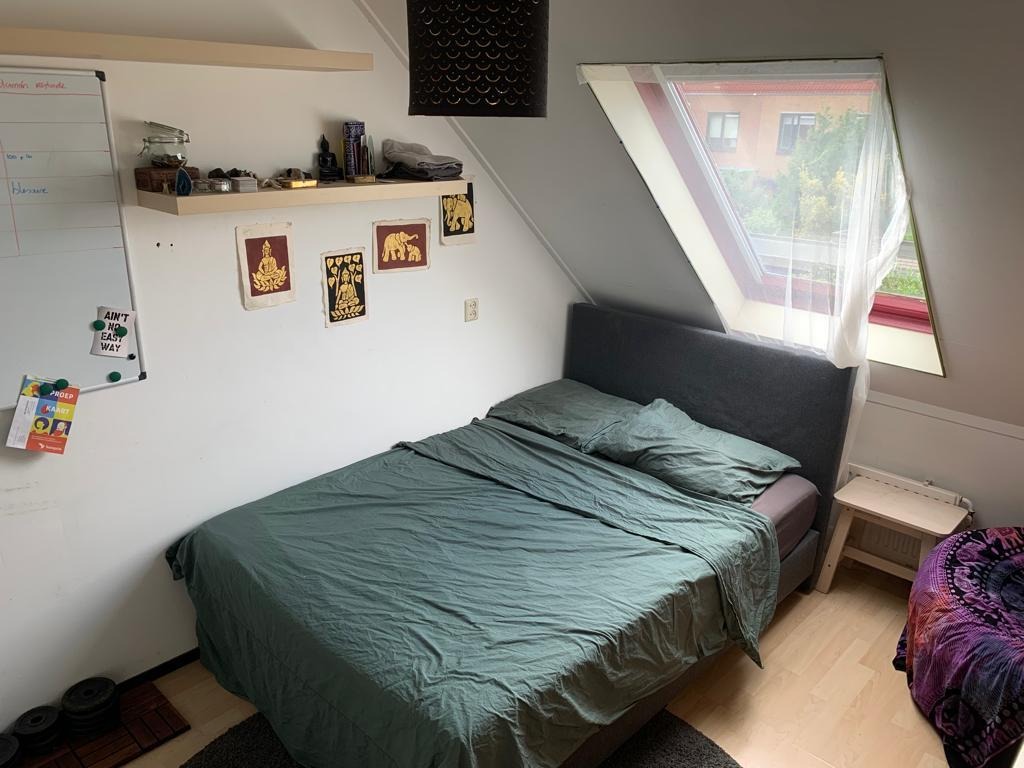Kamer aan Poelenburg, Hoofddorp 8