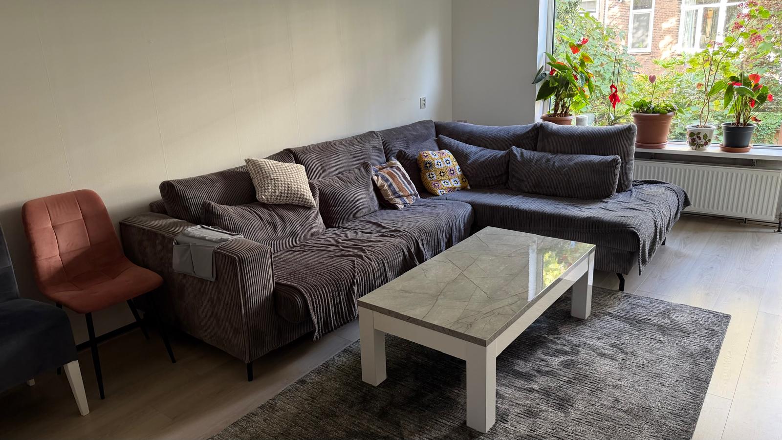 Appartement aan Joost van Geelstraat, Rotterdam 10