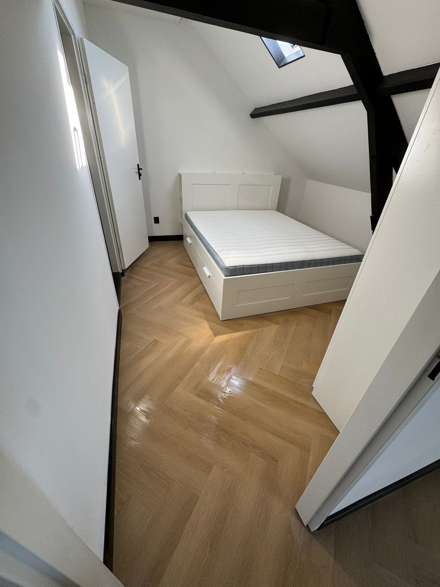 Studio te huur in Rotterdam – Zwart Janstraat – foto 4