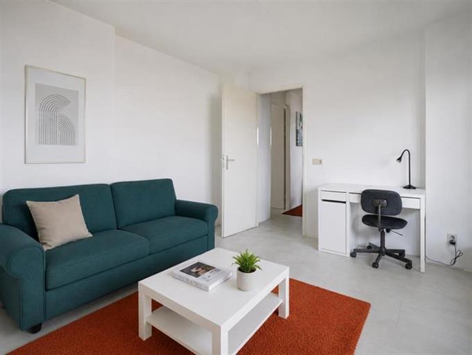 Wohnung bei Janusz Korczakstraat In Amsterdam