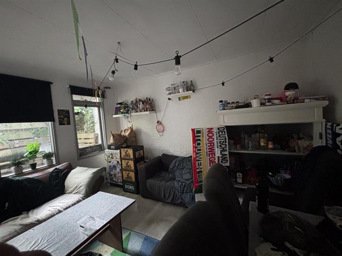 Zimmer bei J.C. Kapteynlaan In Groningen