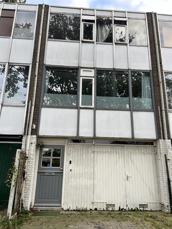 Kamer in Enschede, Auskamplanden op Kamernet.nl: Spacious house with 3 bedrooms available!