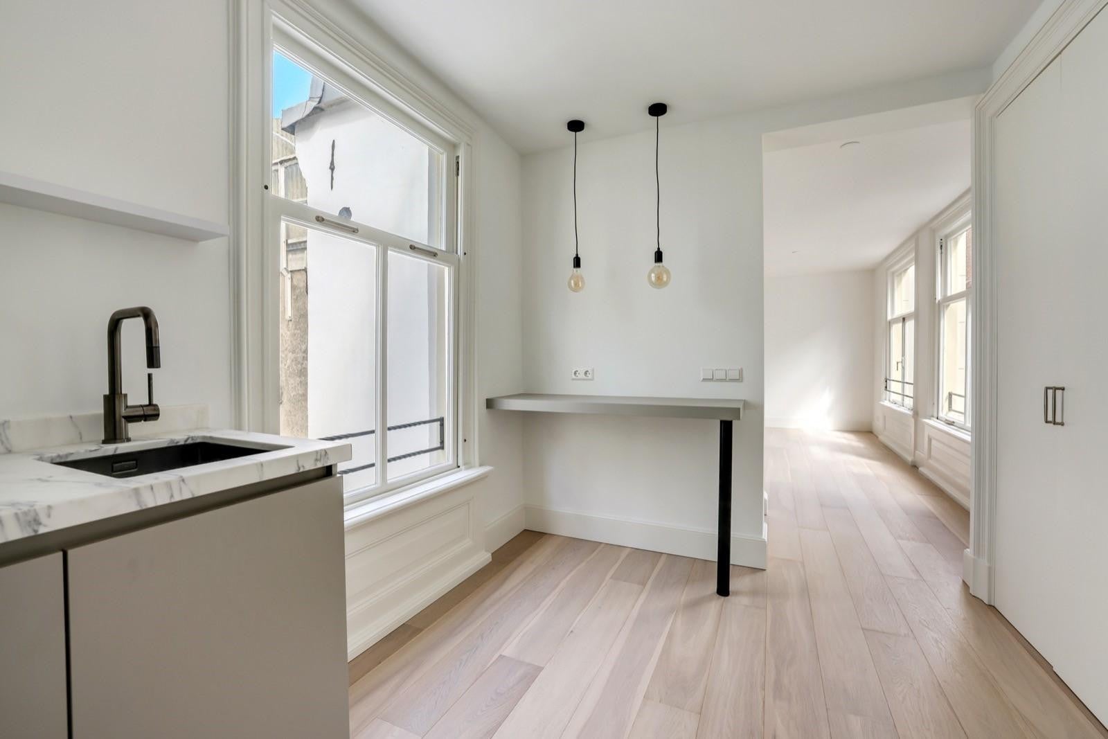 Appartement te huur in Amsterdam – Oudezijds Achterburgwal – foto 3